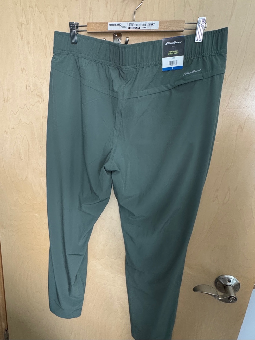 NWT women’s Eddie Bauer traveler ankle pants color green size Large item 1669563 - Picture 2 of 15